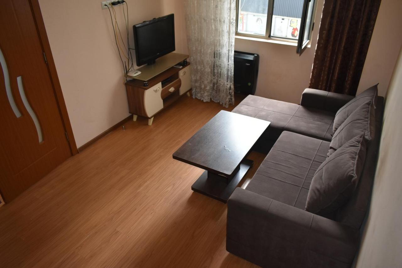 Ucha'S Apartment Batumi Eksteriør billede