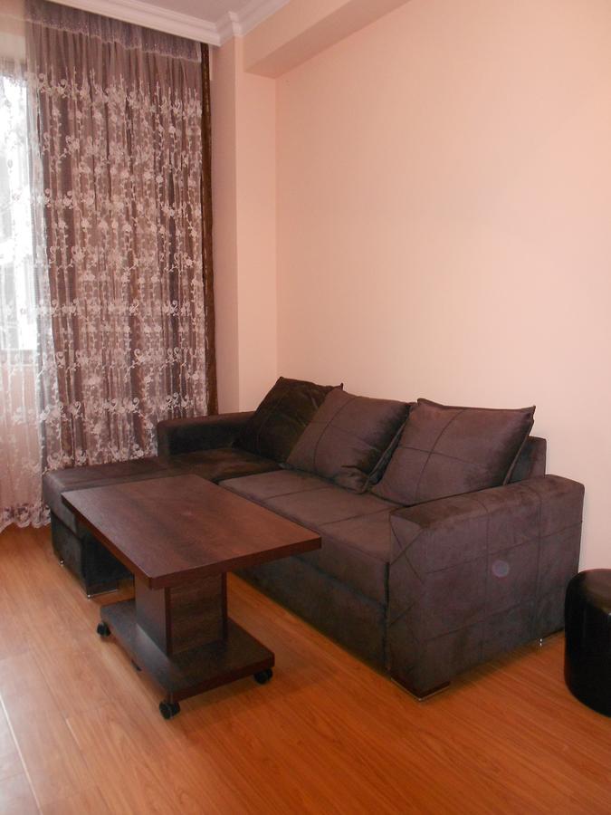 Ucha'S Apartment Batumi Eksteriør billede