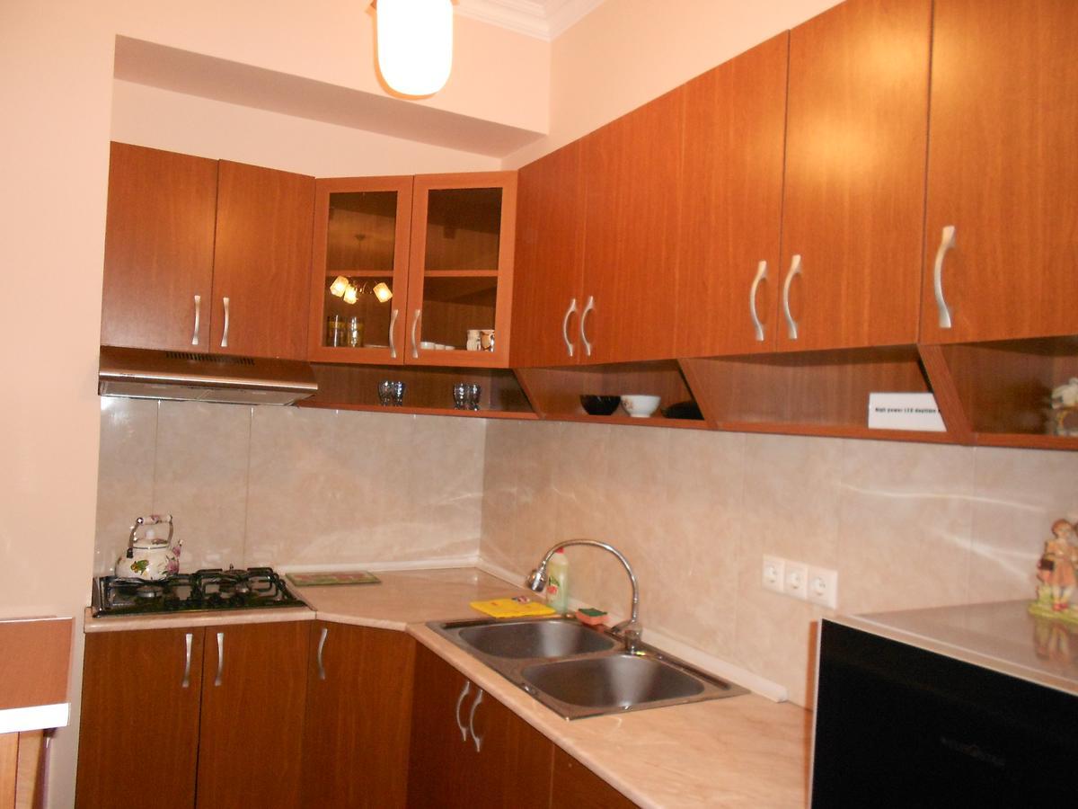 Ucha'S Apartment Batumi Eksteriør billede